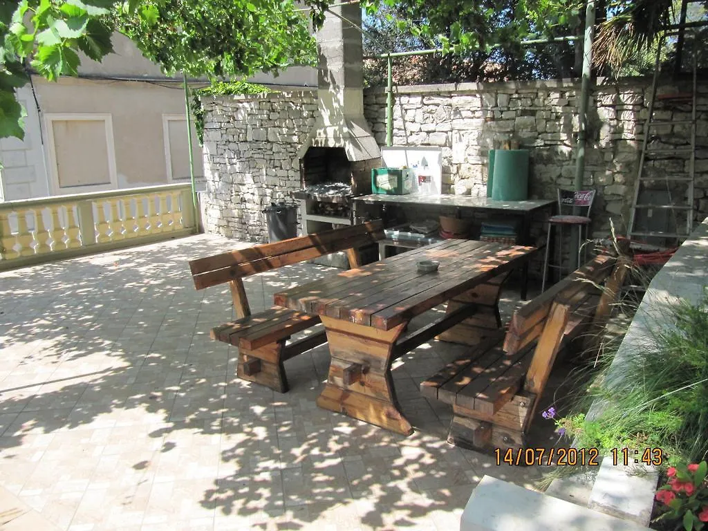 Apartments Polomcic Pula